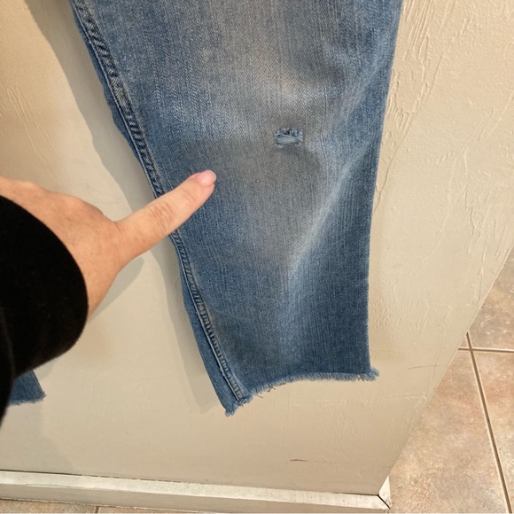 *Last month* Vintage Levi’s 505 - Picture 10 of 16